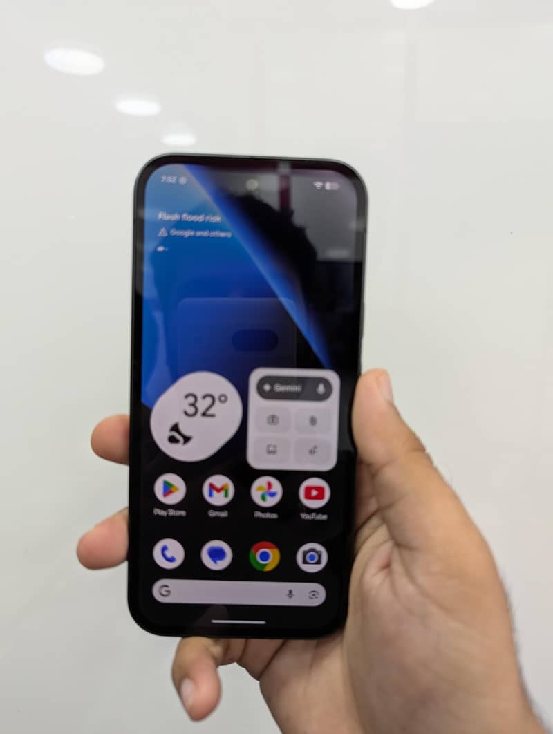 Google Pixel 10A 4