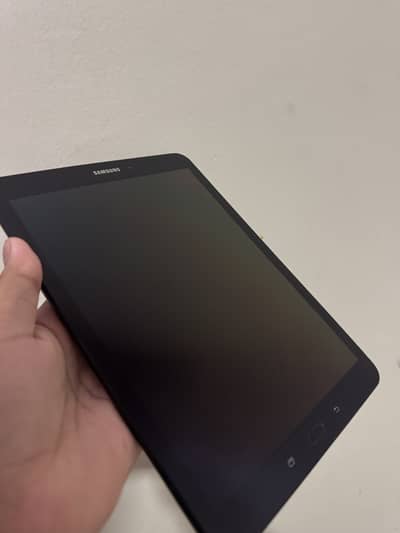 Samsung galaxy Tab S3 with original charger and box