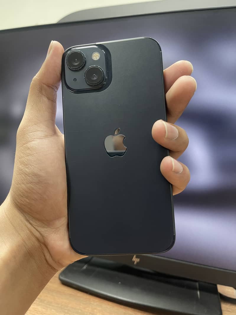 Apple iPhone 13 1