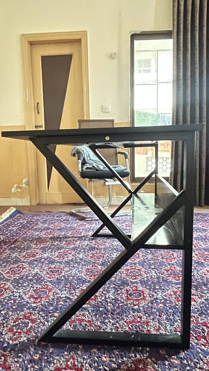 Full size gaming table  modern table + study table 0