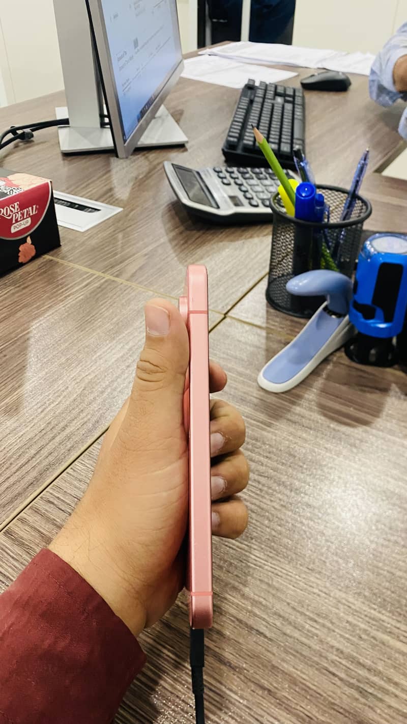 Google pixel 9 5