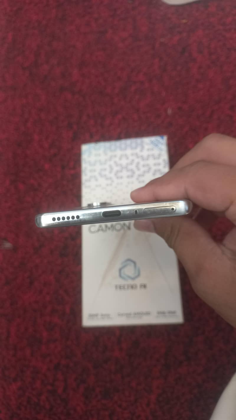 Tecno CAMON 40 Pro 2