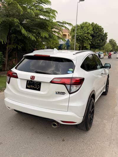 Honda Vezel 2014/15 Z Sensing