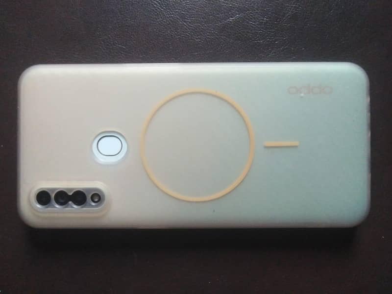 OPPO A31 4