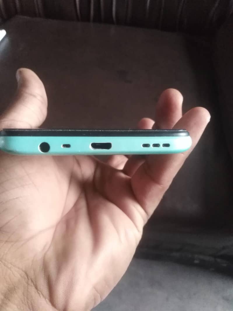 OPPO A31 8