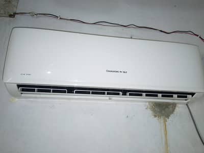 urgent for sale 1.5 ton changhongruba inverter ac