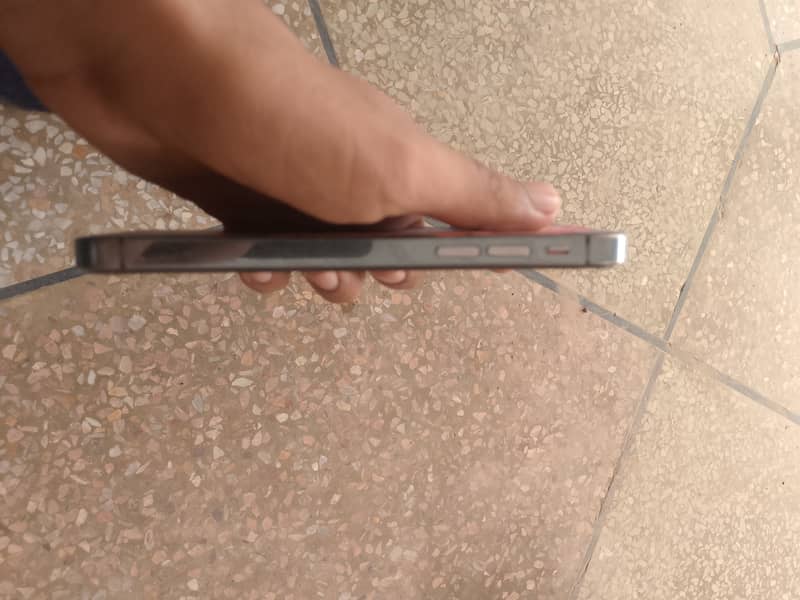 Apple iPhone X 3