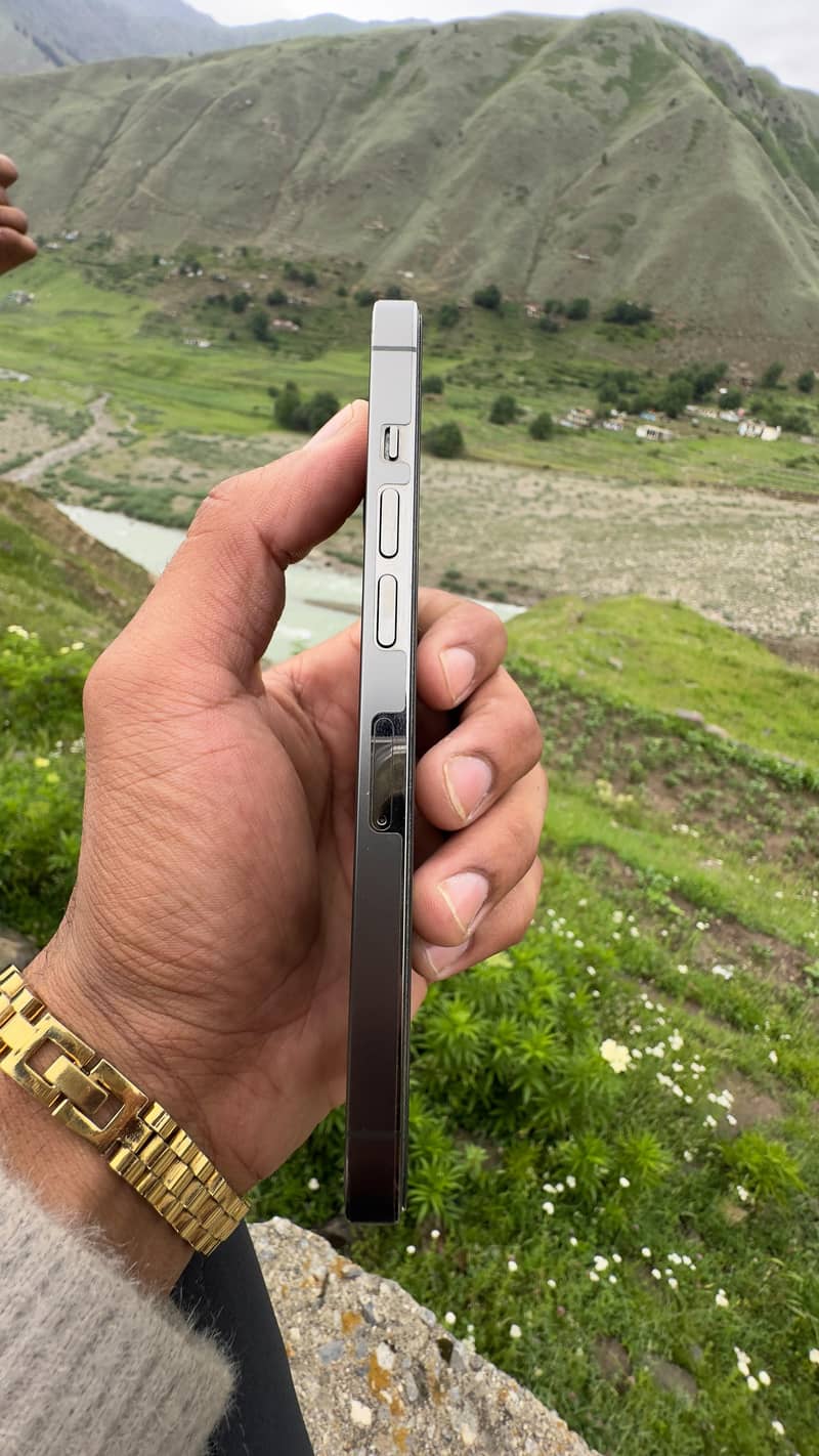 IPhone 13 pro 1