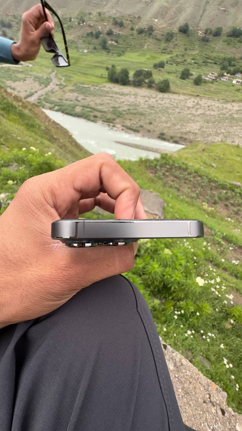 IPhone 13 pro 5