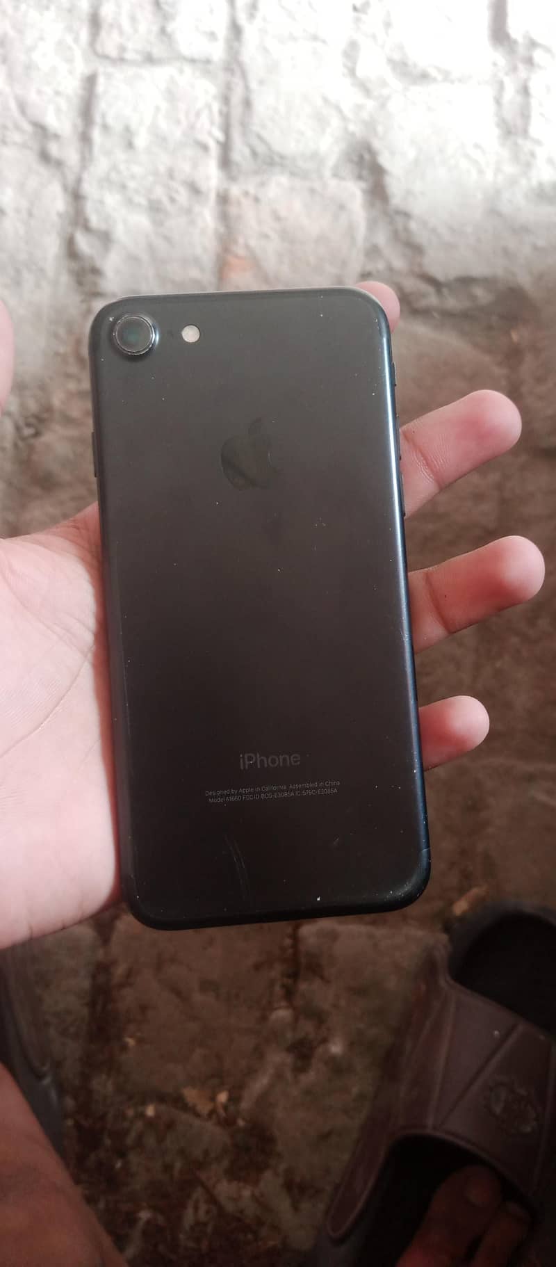 Apple iPhone 7 0