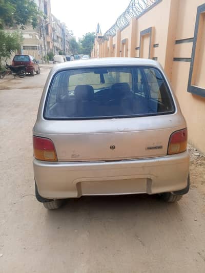 Daihatsu Cuore 2004