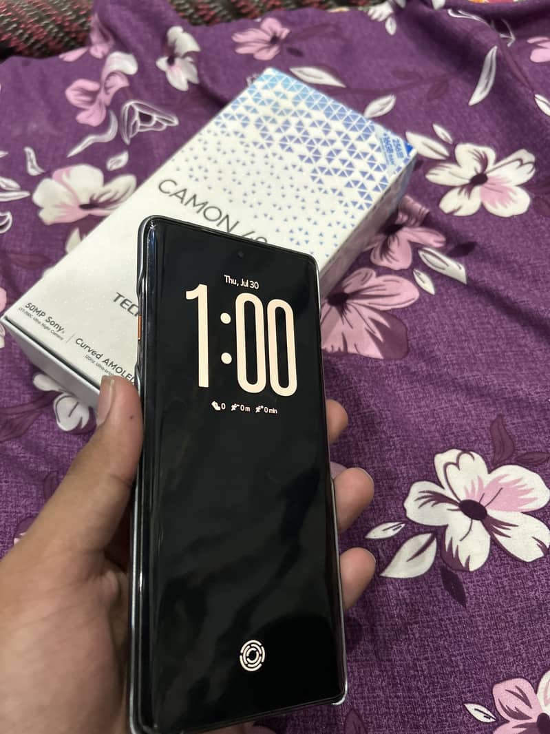 Tecno CAMON 40 Pro 6