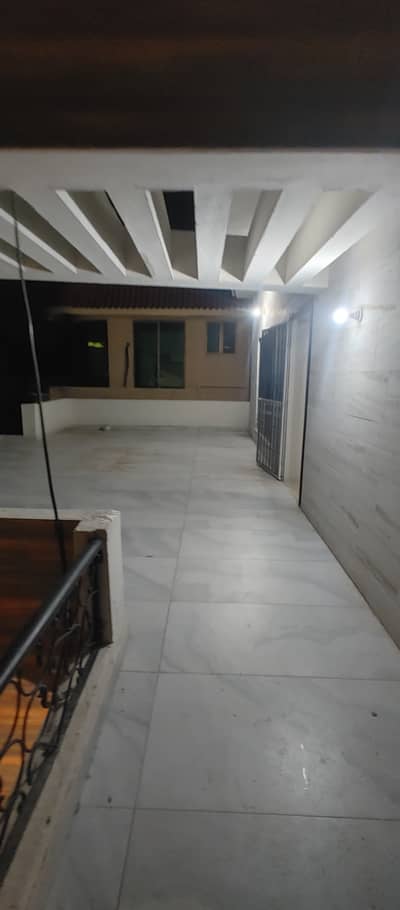 Uper portion For rent