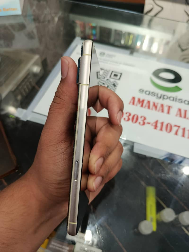google pixel 7 4
