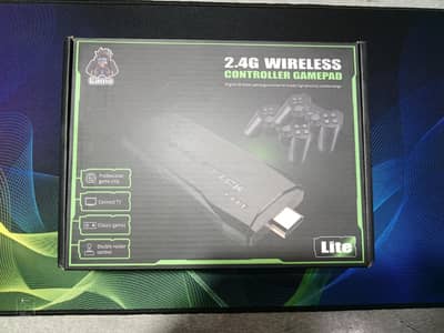 2.4G Wireless Game Stick Lite with 2 Wireless Controllers |