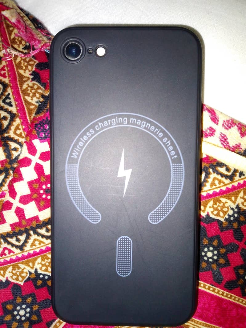 Apple iPhone 7 1