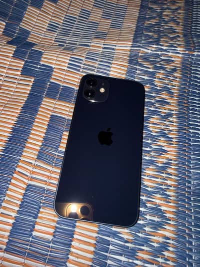 Apple iPhone 12