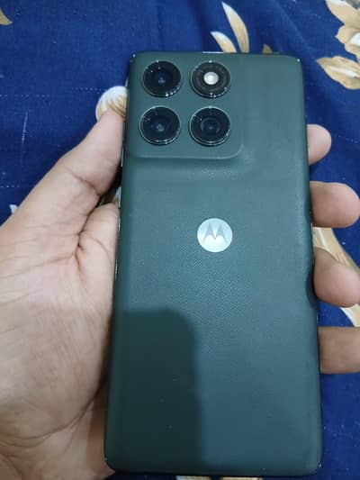Motorola Edge 2025
