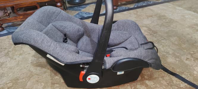baby carrycot, baby car seat