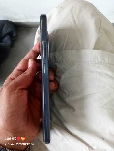 Realme 13 Plus