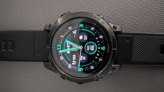 Garmin EpixGen2 with cable