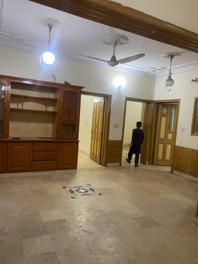 G-11/1 25*50 Ground portion available For Rent