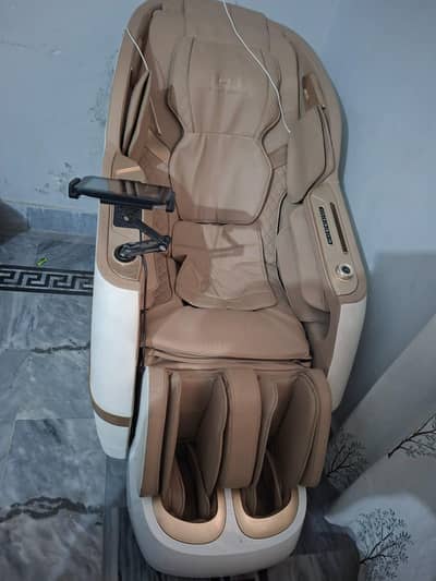 Zero Sapphire Full Body Zero Gravity Massage Chair for Home