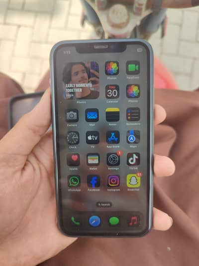 Apple iPhone XR mdm 83 health water pack only cash 03281180062