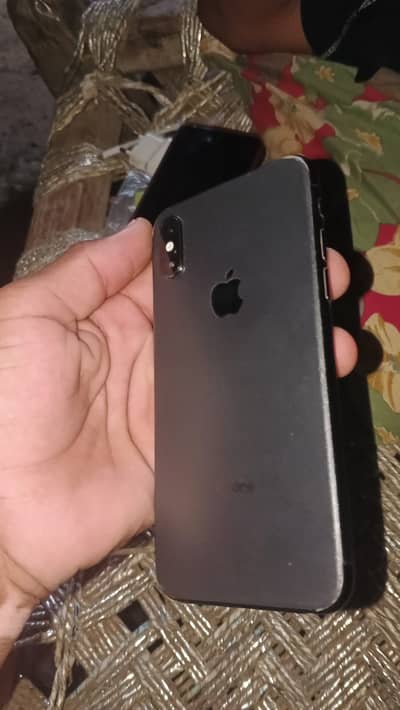 Apple iPhone XS