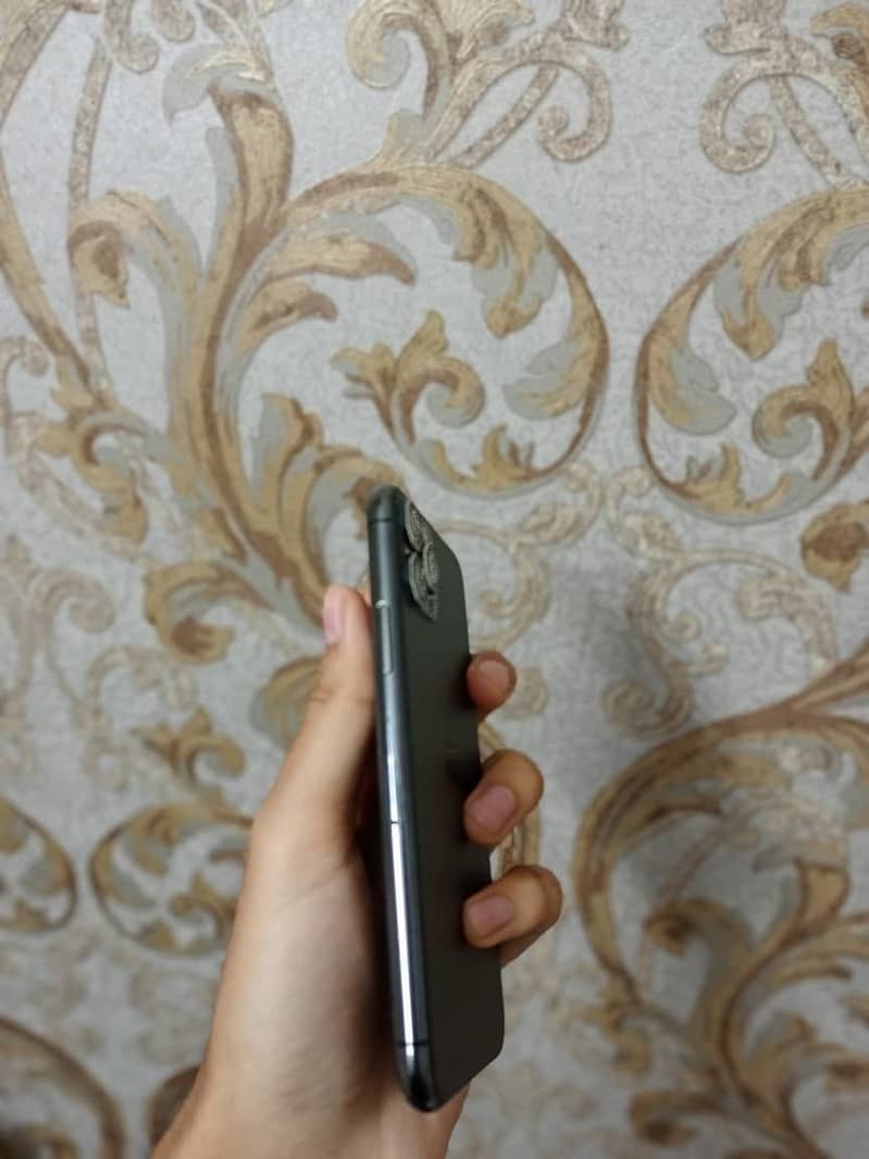 iphone 11 pro jv 1