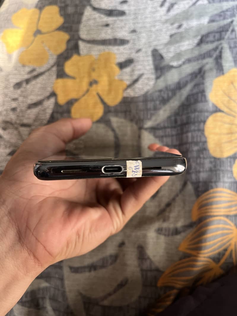 Google Pixel 8 Pro 4