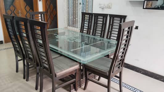 8 seater dining table with heavy glass top