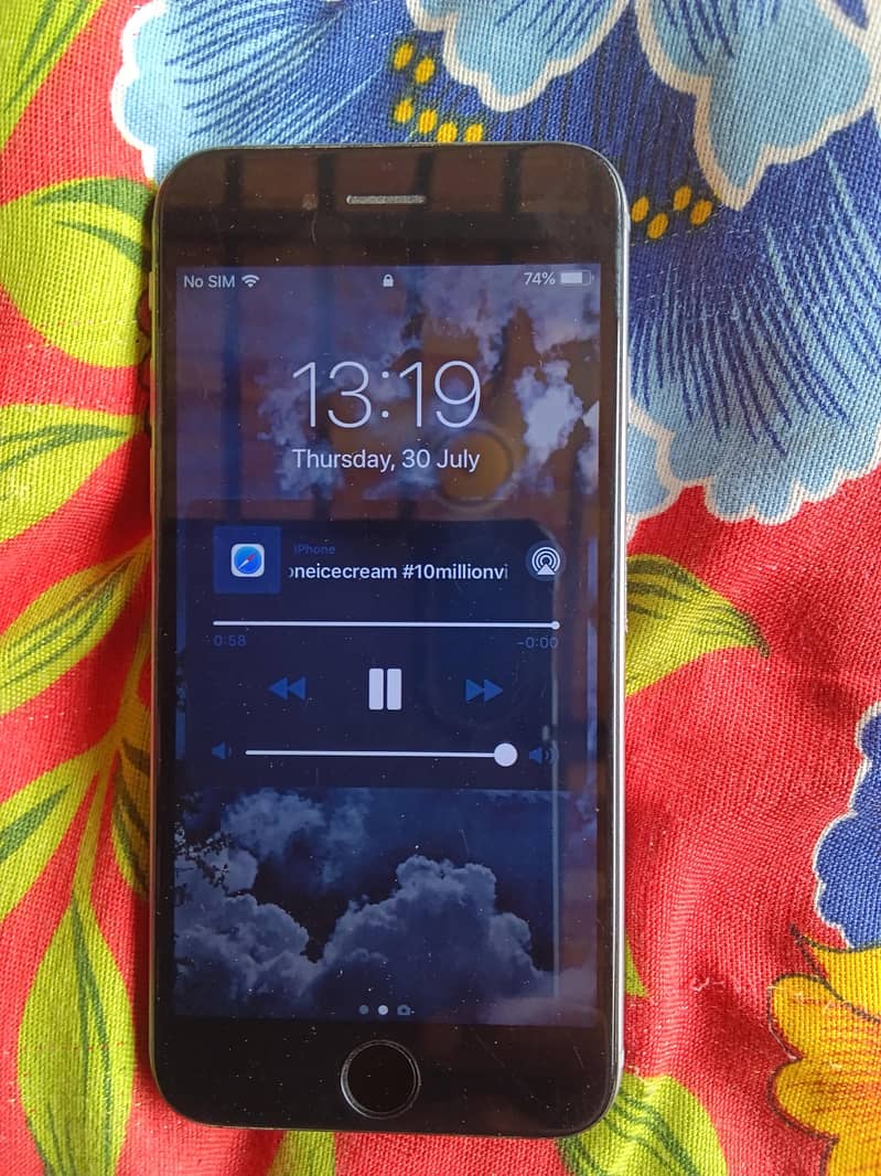 Apple iPhone 6 0