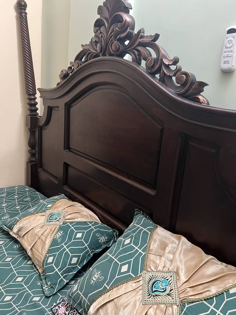 King bed 2