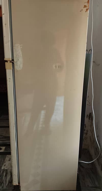 Dawlance refrigerator full size