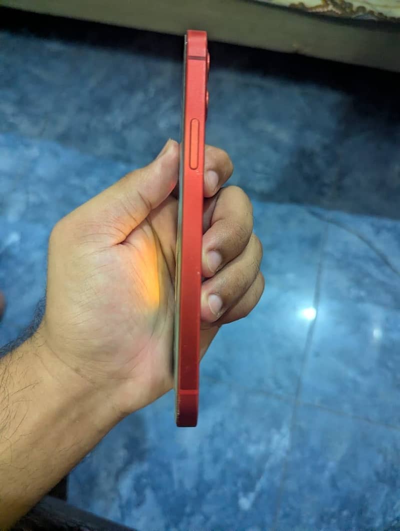 Apple iPhone 12 0