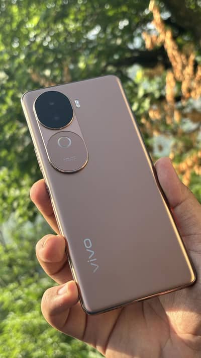 Vivo V40e