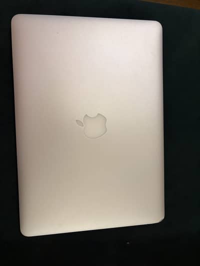 Macbook Air Mid 2013 4gb RAM 128GB SSD with Orignal Charger