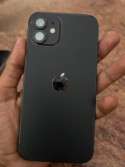 Apple iPhone 12