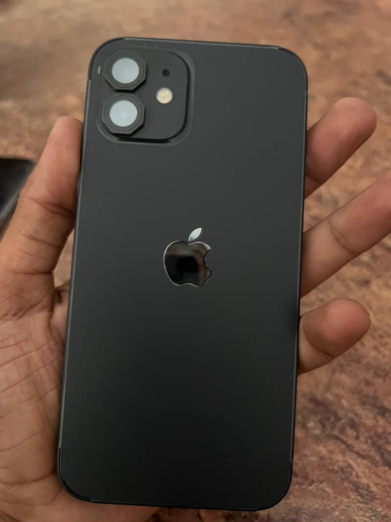 Apple iPhone 12 0