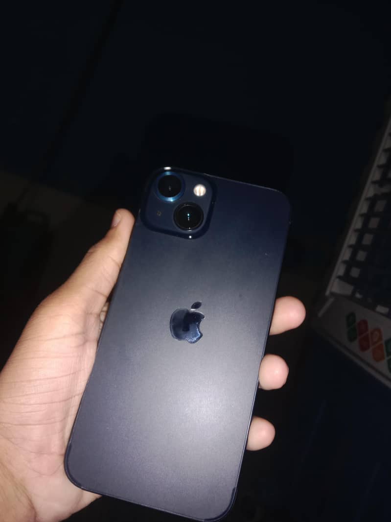 Apple iPhone 13 1