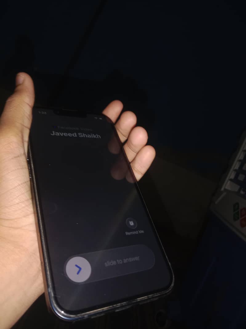 Apple iPhone 13 3