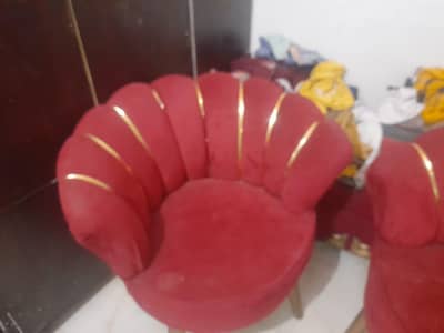 single sofa set or 1 dewaan