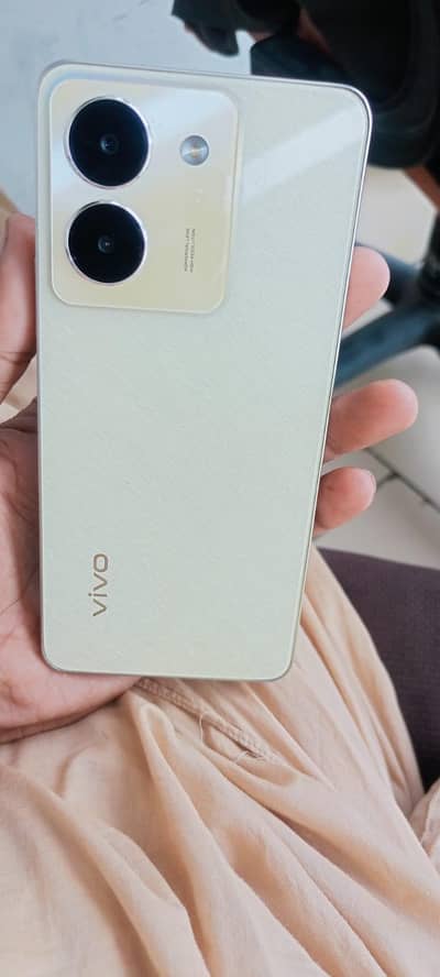 Vivo Y36
