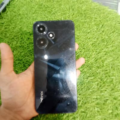 Infinix Hot 30 Play