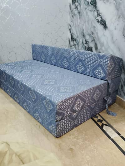 Sofacombed used only for few days