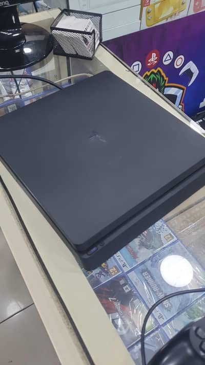 Ps4 Slim 1Tb Jailbreak (Full of games)