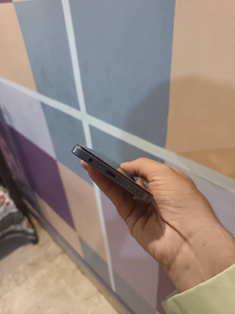 Realme Note 60 6