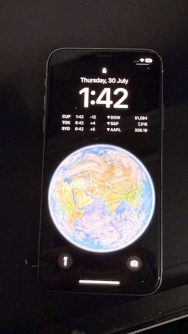 Apple iPhone X 3
