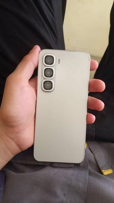 Infinix hot 60i